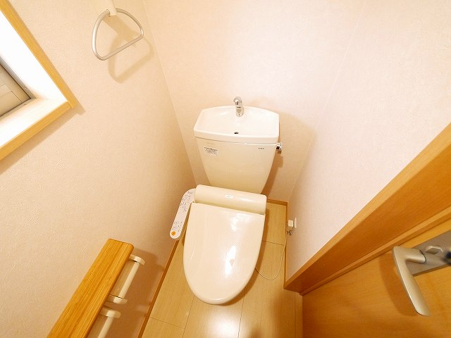 トイレ　ゆったりとした空間のトイレです