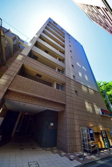 建物外観　★特急停車駅府中から近いですよ★