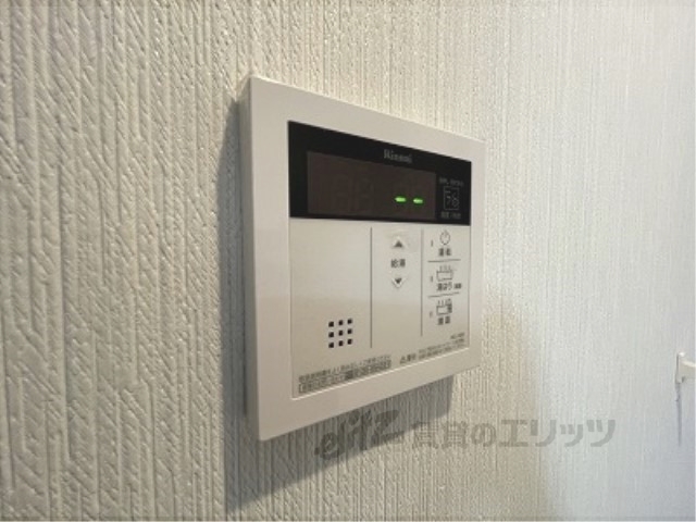 その他設備　給湯器リモコン