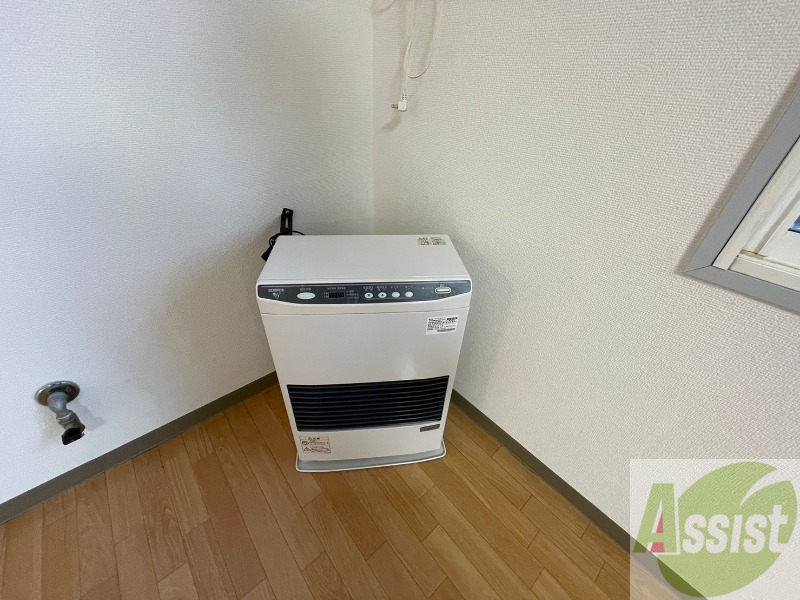 その他設備　灯油暖房です。札幌の寒い冬もこれで大丈夫！