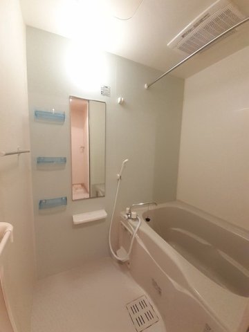 バス・シャワールーム　日々の暮らしに欠かせないお風呂です