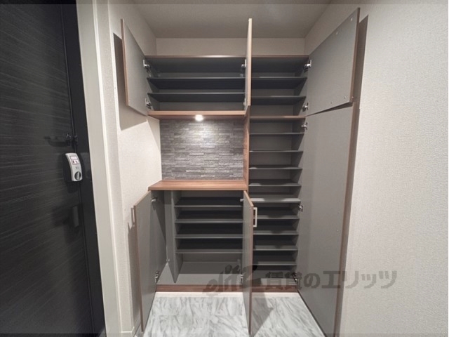 収納　下駄箱