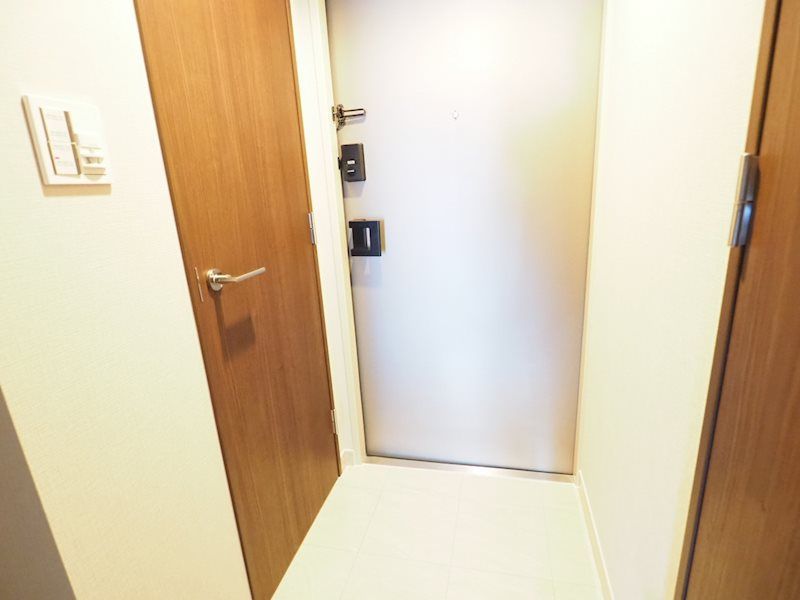 玄関　☆広々とした玄関☆