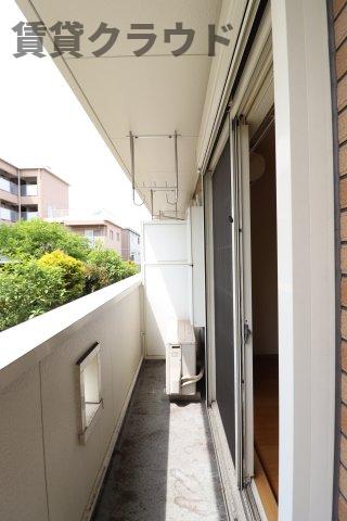 バルコニー　落ち着いた時間を過ごせるバルコニーです