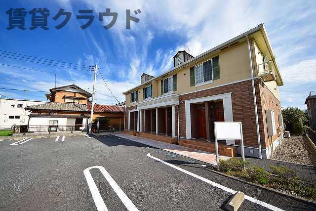 建物外観　外観は落ち着いています