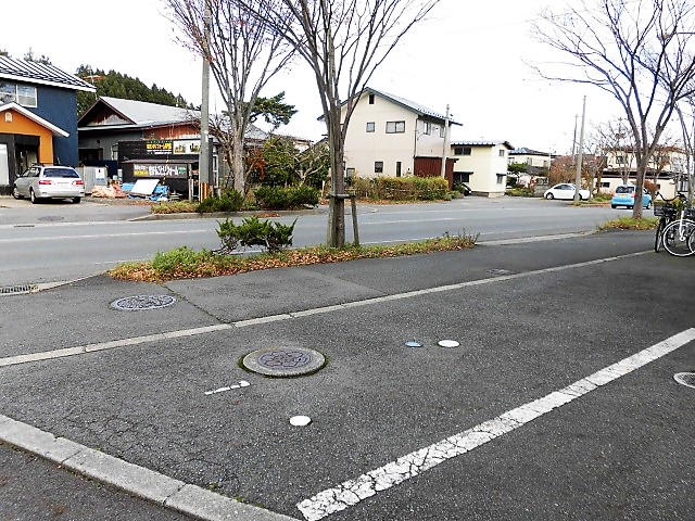 その他　前面道路（その他）まで0m