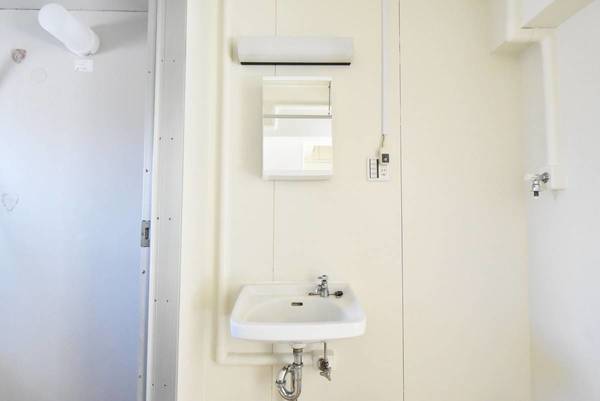 洗面設備　ビレッジハウスの同一物件・同一タイプの間取りの写真です