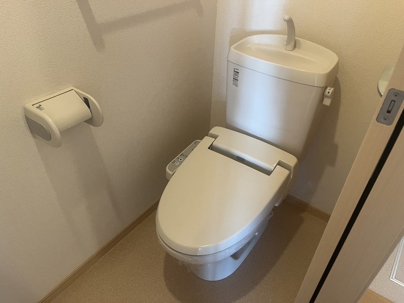 メゾンミッテ2番館のトイレ写真