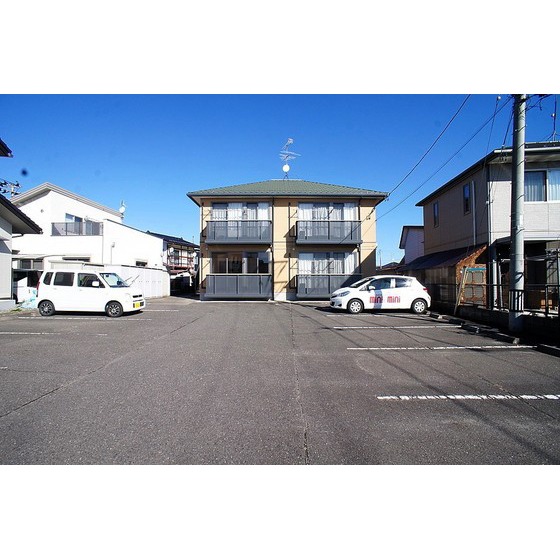 駐車場　２台目ご相談下さい。
