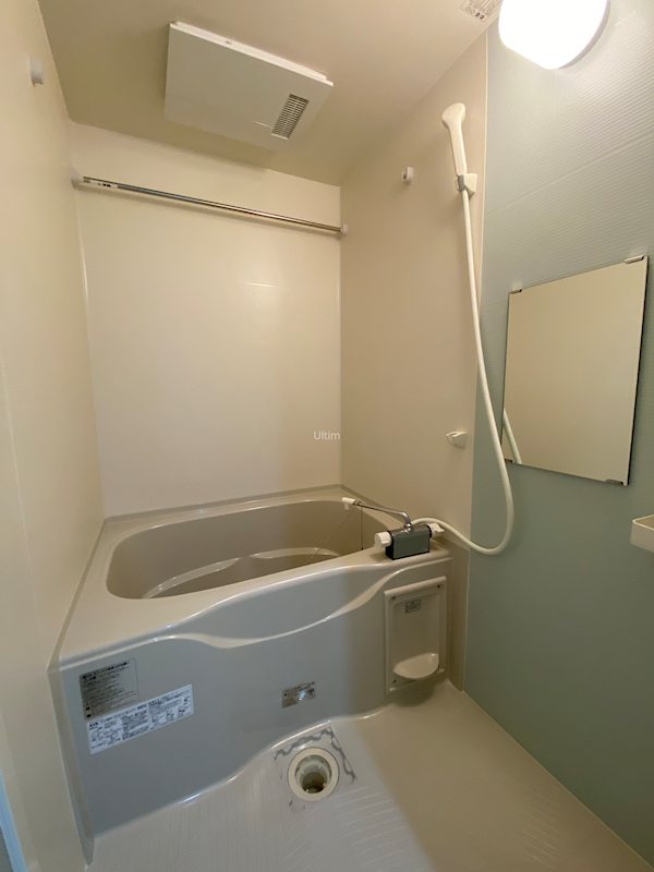 バス・シャワールーム　別のお部屋の写真ですが参考までに