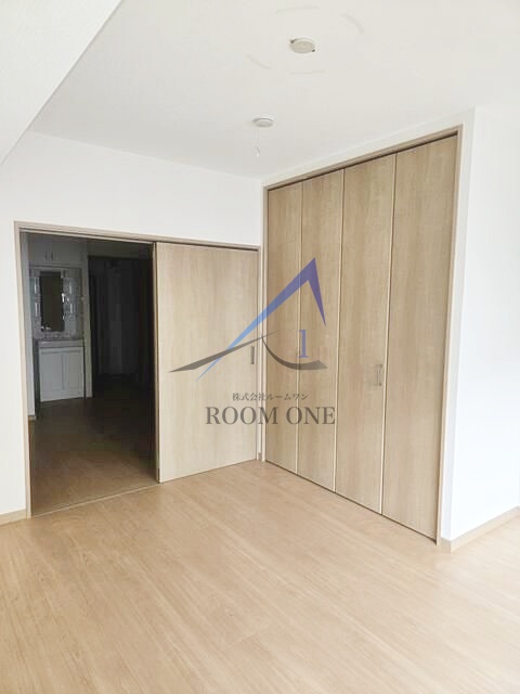 居室・リビング　洋室のお部屋です。