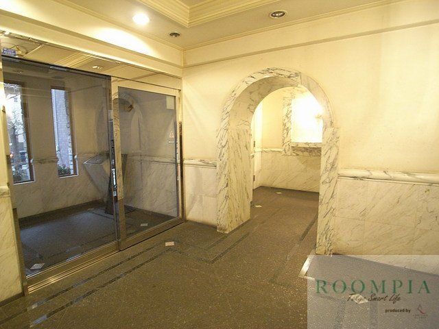 エントランス　物件画像