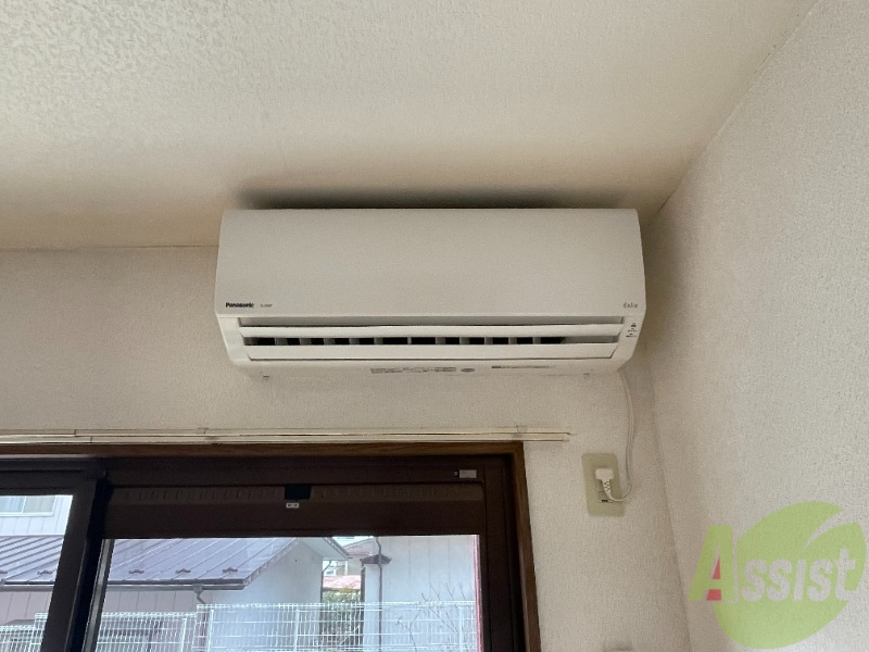 その他設備　立派なエアコンが付いているので、快適に過ごせそうですね。