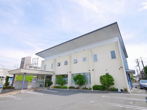 病院　小嶌内科小児科（病院）まで1889m