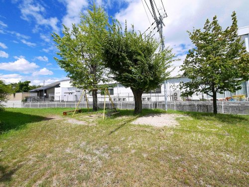 公園　十市西公園（公園）まで351m
