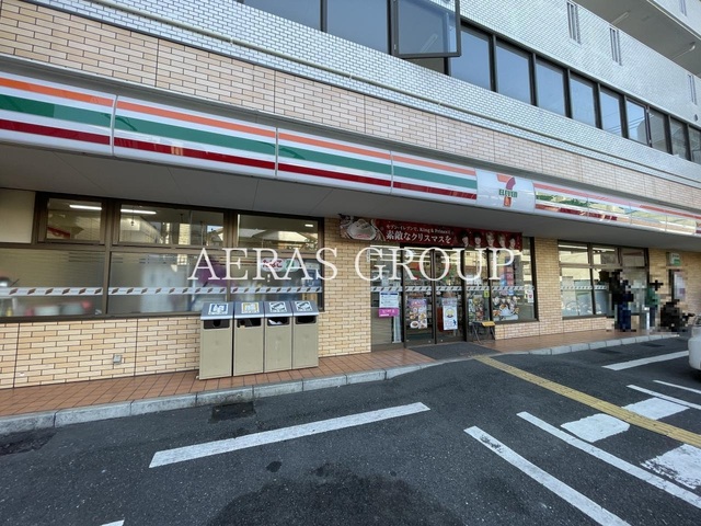 コンビニ　セブン-イレブン 戸田中町２丁目店（コンビニ）まで366m