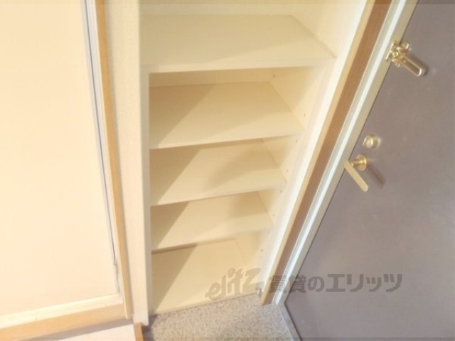 収納　下駄箱