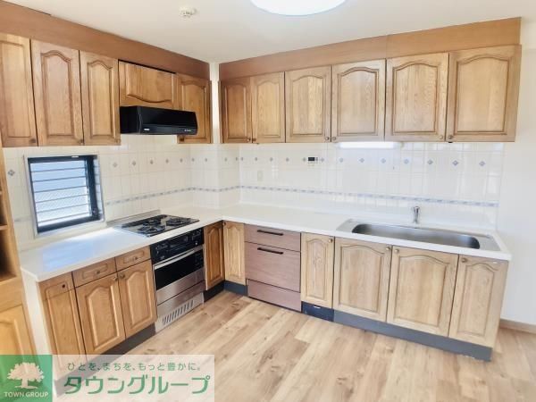 キッチン　お問合せはタウンハウジングまで！※現地待合わせ相談可能