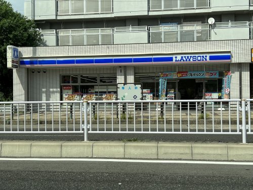 コンビニ　ローソン いりなか駅ビル店（コンビニ）まで129m