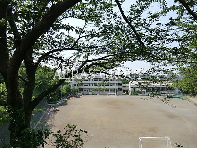 小学校　座間市立中原小学校（小学校）まで1041m