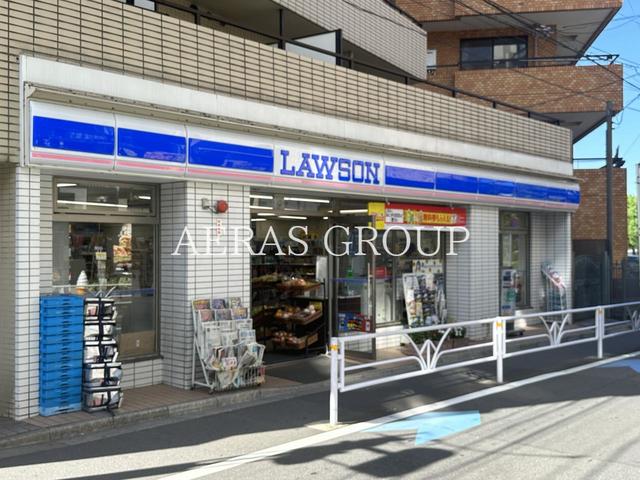コンビニ　ローソン 千駄ヶ谷一丁目店（コンビニ）まで663m