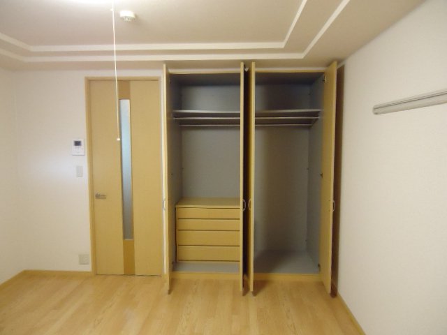 収納　クローゼット
