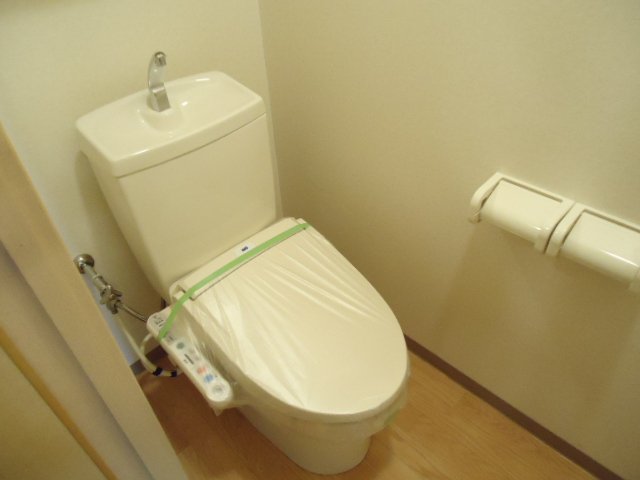 トイレ　シャワー付トイレ