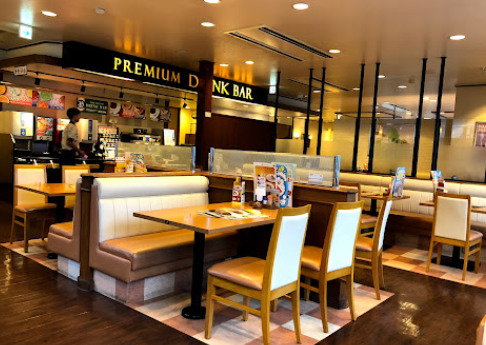飲食店　ココス　北砂店（飲食店）まで1749m