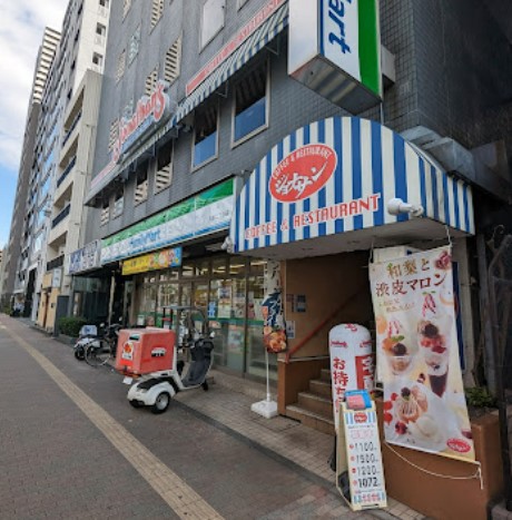 飲食店　ジョナサン月島店（飲食店）まで146m