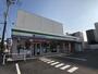 コンビニ　ファミリーマート（コンビニ）まで390m