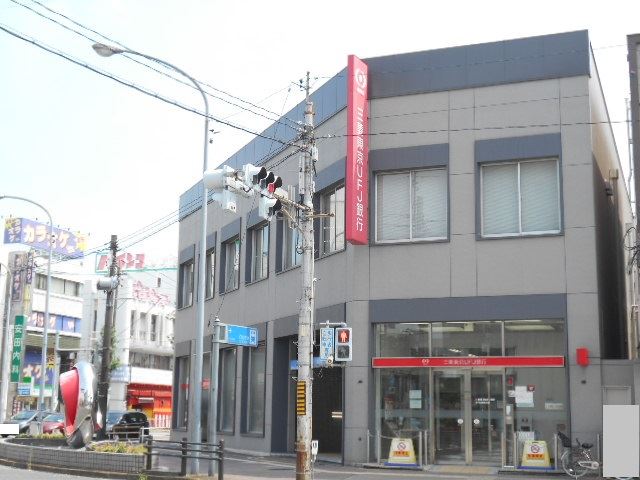 銀行　三菱東京ＵＦＪ銀行中村公園前支店（銀行）まで1m