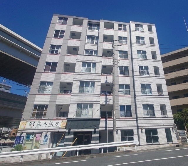 建物外観　オートロック完備