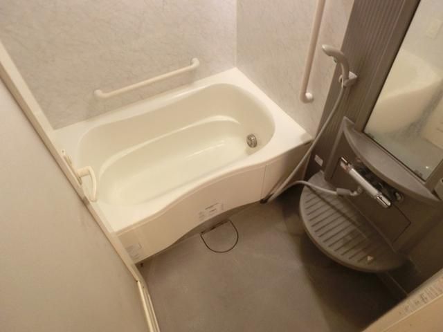 バス・シャワールーム　参考