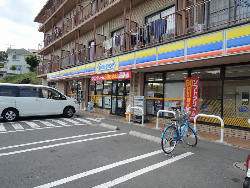 コンビニ　ミニストップ（コンビニ）まで1001m