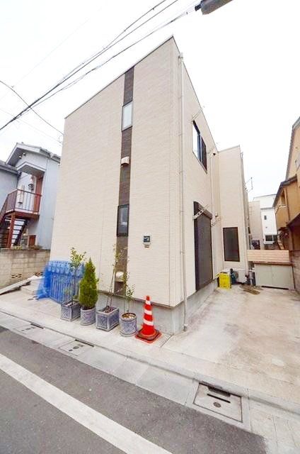 建物外観　お部屋探しはタウンハウジングへ♪