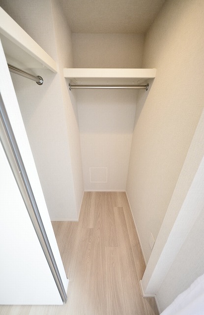 収納　写真は同タイプ住居です。