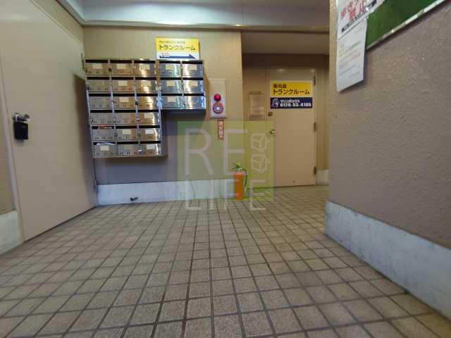 エントランス　リライフ浅草店