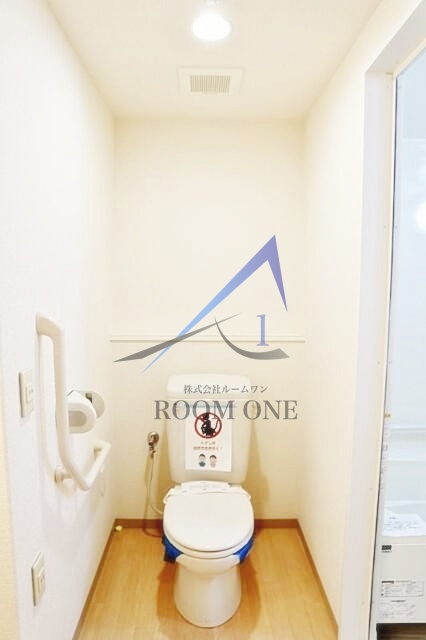 トイレ　トイレです。