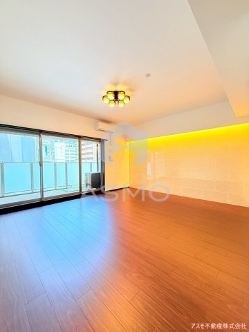 居室・リビング　※9階はホワイトカラーのお部屋です
