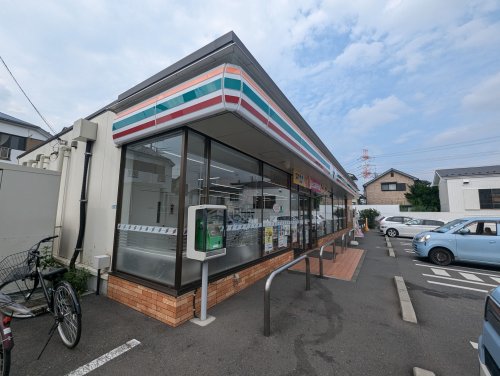コンビニ　セブン-イレブン 狭山中央２丁目店（コンビニ）まで523m