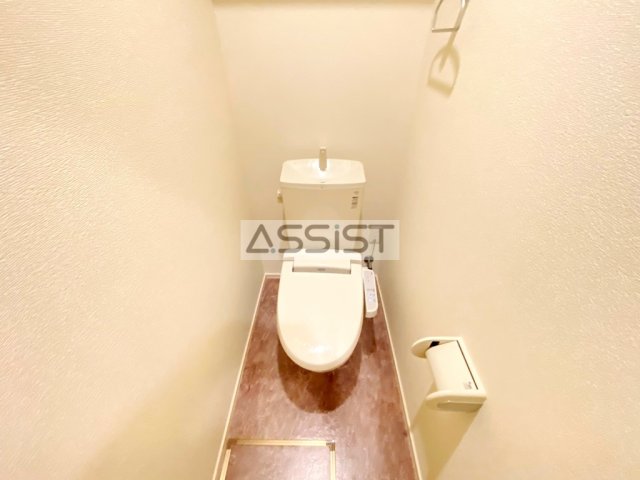 トイレ　※他号室の参考写真です。