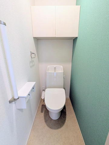 地下鉄谷町線 平野駅 徒歩13分 3階建 築1年のトイレ写真