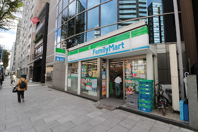 コンビニ　ファミリーマート 東天満一丁目店（コンビニ）まで512m