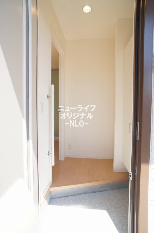 玄関　シューズボックス付きの玄関です☆