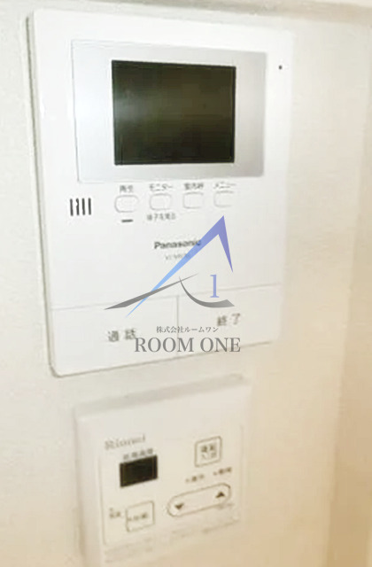 セキュリティ　モニター付きインターホンです。