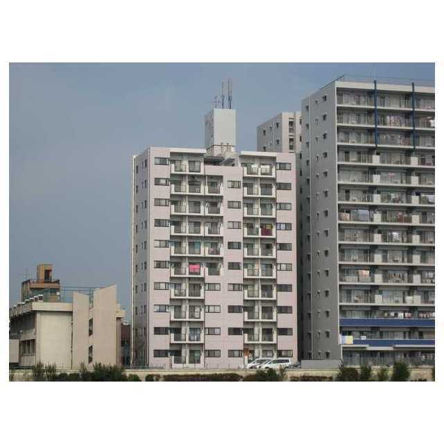 建物外観　隅田川沿いに建っています