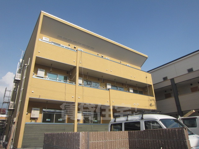 ＪＲ阪和線 鳳駅 徒歩6分 築11年