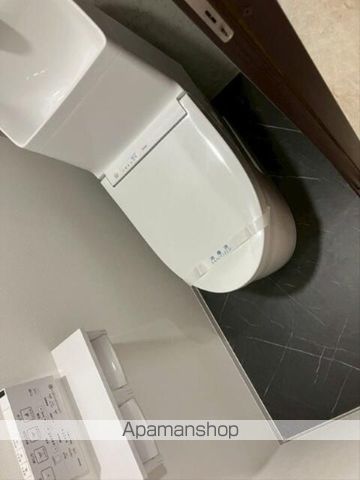 ＪＲ山手線 田端駅 徒歩10分 5階建 築2年のトイレ写真