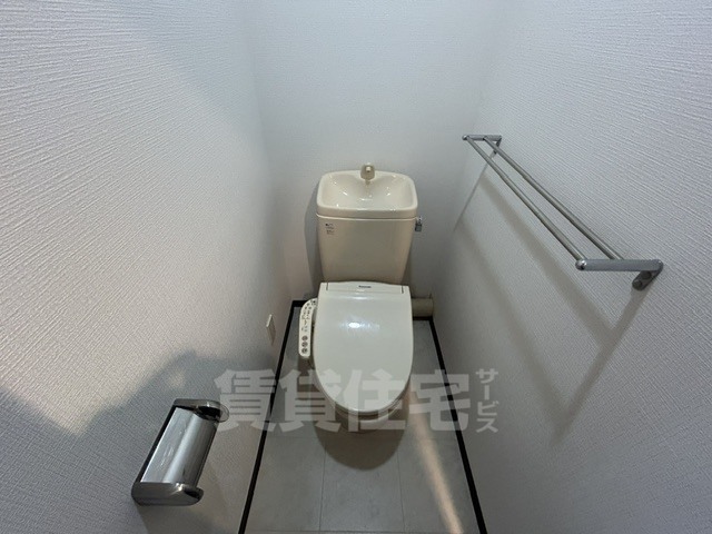 地下鉄長堀鶴見緑地線 松屋町駅 徒歩6分 10階建 築25年のトイレ写真