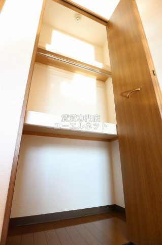 収納　クローゼット付きでお部屋もスッキリ♪